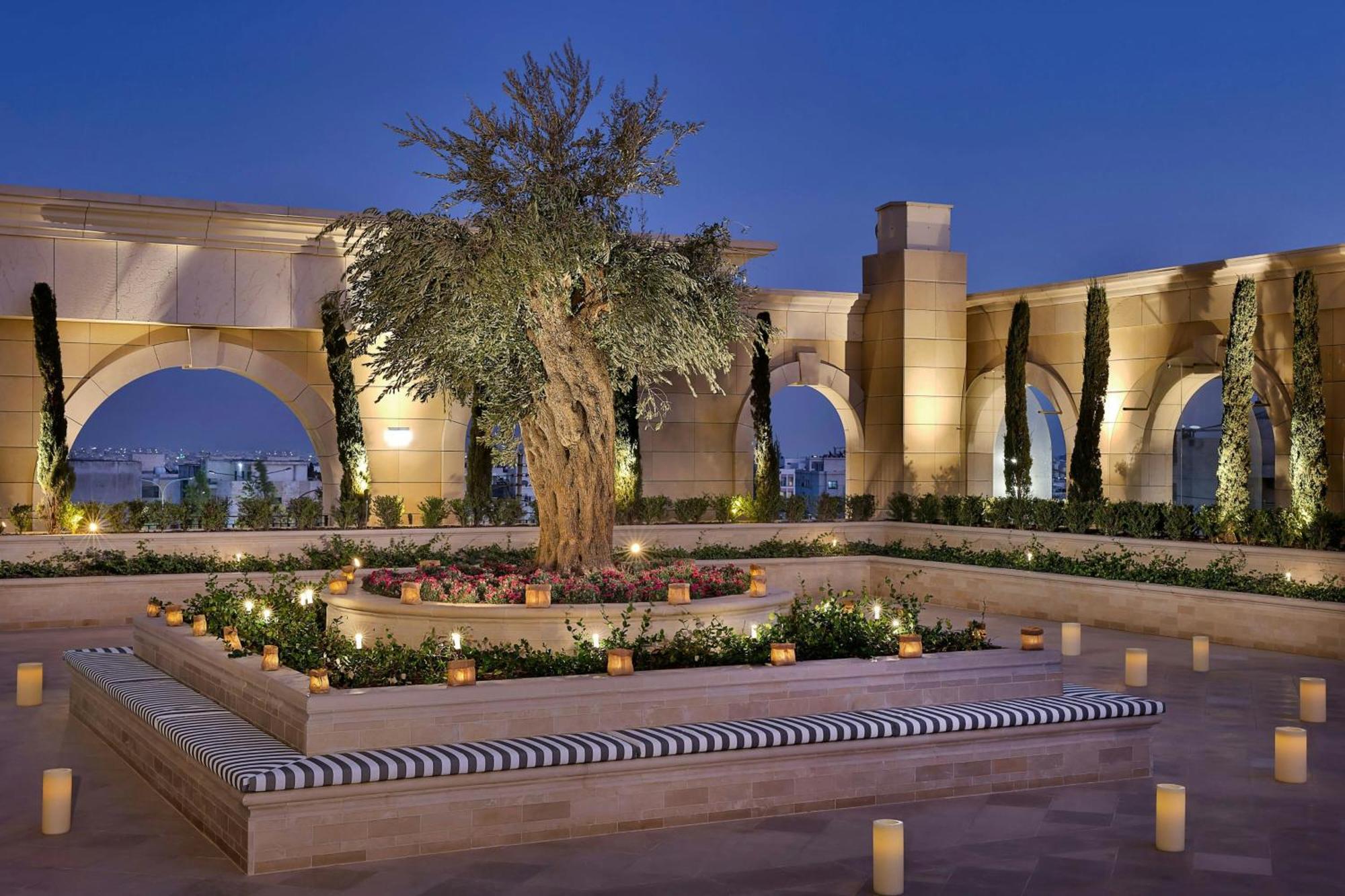 The Ritz-Carlton, Amman Otel Dış mekan fotoğraf The Westin La Paloma