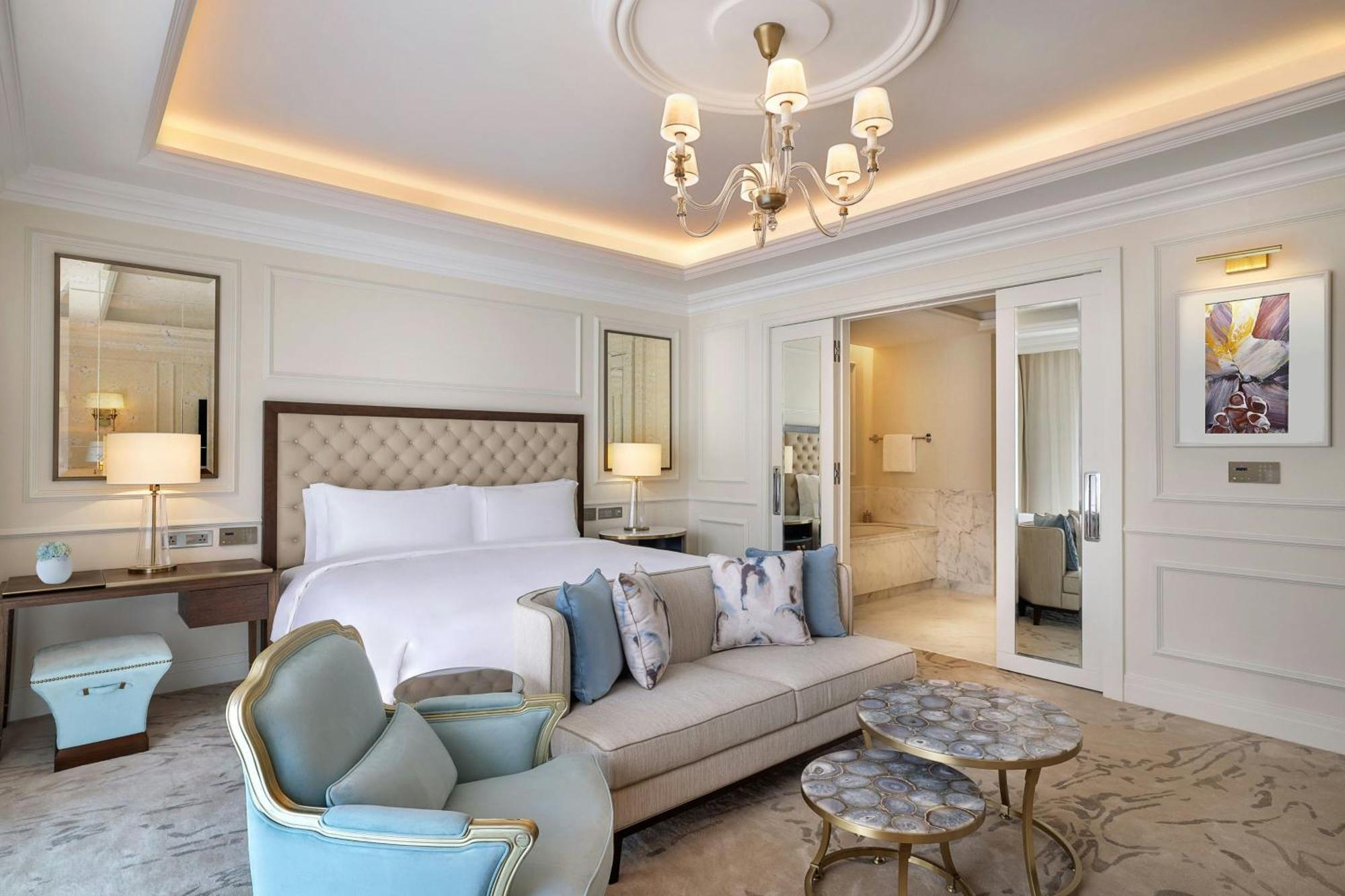 The Ritz-Carlton, Amman Otel Dış mekan fotoğraf A bedroom at the hotel