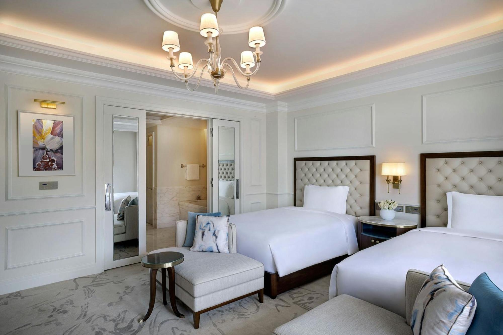 The Ritz-Carlton, Amman Otel Dış mekan fotoğraf Deluxe Room