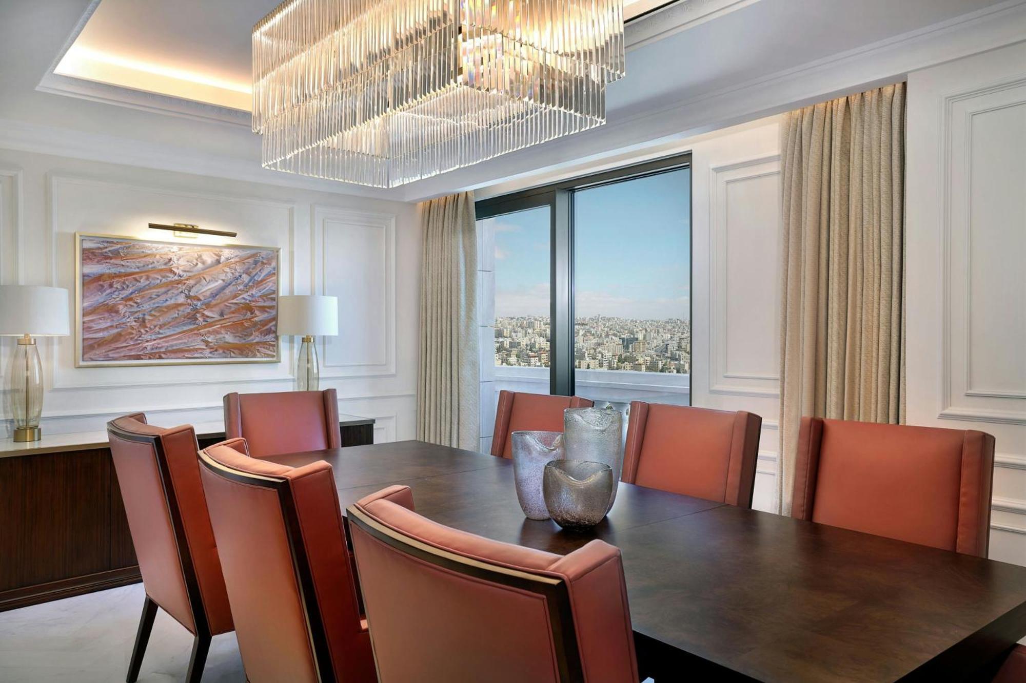 The Ritz-Carlton, Amman Otel Dış mekan fotoğraf The dining room